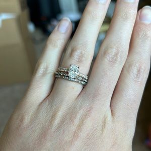 2 Anthropologie Gold Stackable Eternity Bands Engagement